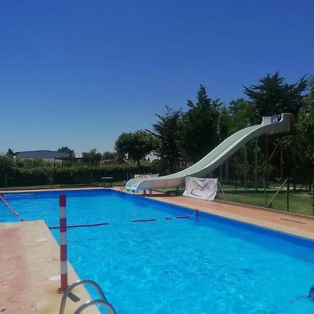 Camping Cubillas Cubillas de Santa Marta Exterior photo